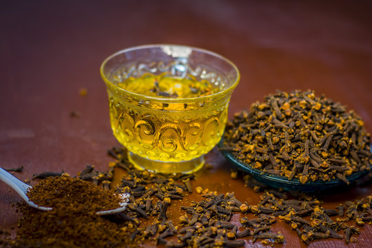 benefits of cloves water